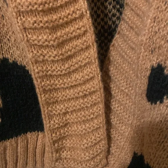 HP 11/10 Cozy Knit Animal Print Open Front Cardigan - Picture 9 of 11